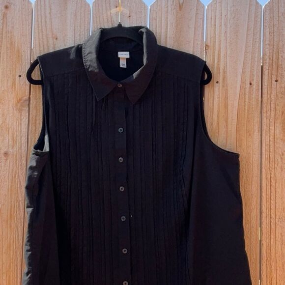 Take 50% OFF- Merona Women’s Sleeveless Shirt, Size-26W - Picture 2 of 6